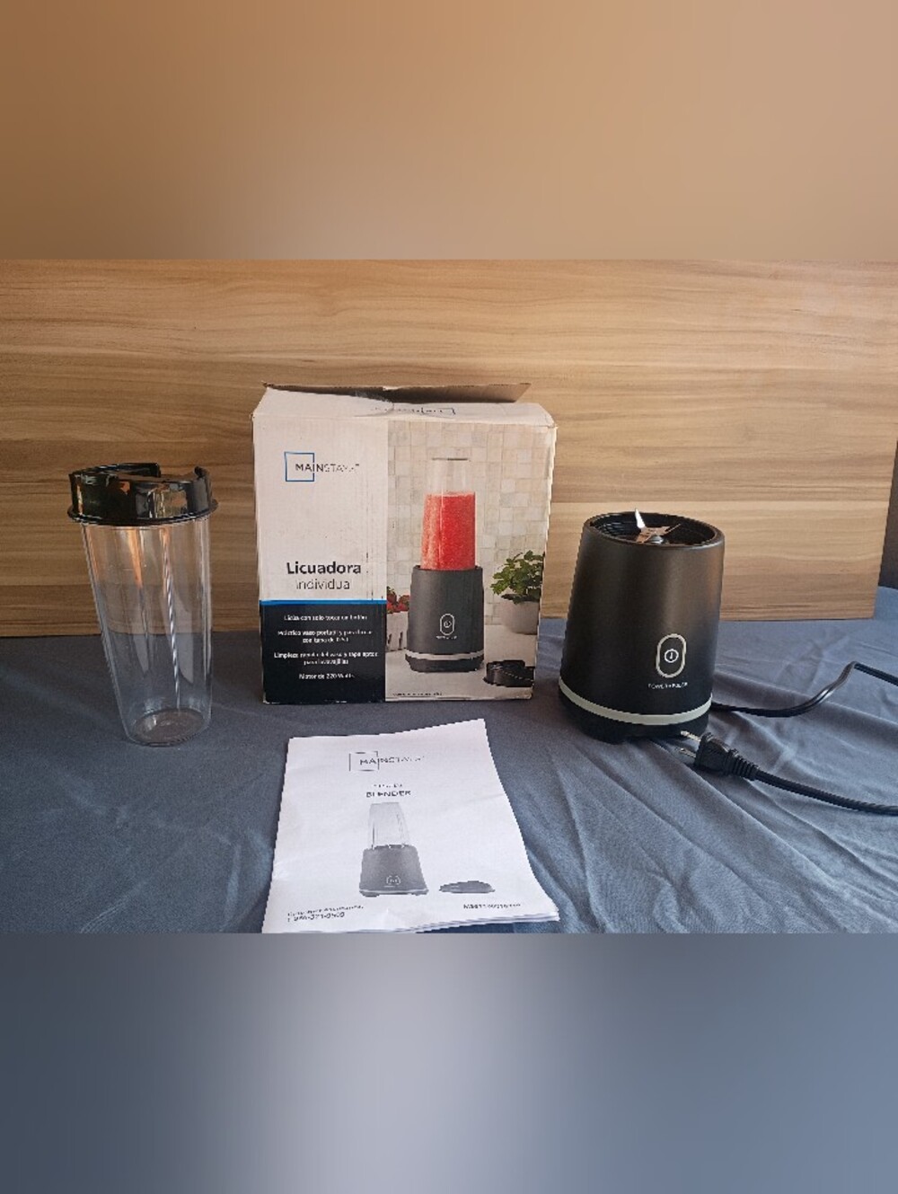 Mainstays Individual Personal Blender with Portable Cup